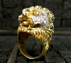 Estate 18K Yellow Gold Lion Head Ring with Sapphires and Diamonds