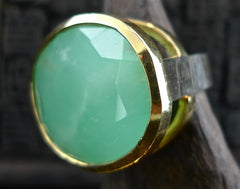 Beth Orduna 18K Yellow Gold and Chrysoprase RIng