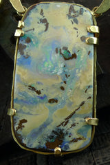 Venetian Estate 18K Yellow Gold and Polished Rough Cut Boulder Opal Necklace