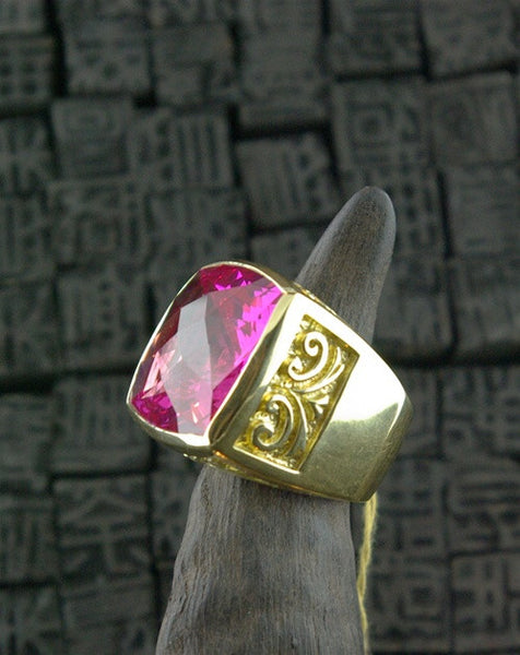 Marisa Perry 18K Yellow Gold and Pink Topaz Marrakesh Crowning Ring