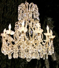 French Twelve Light Crystal Chandelier in the Manner of Bagues