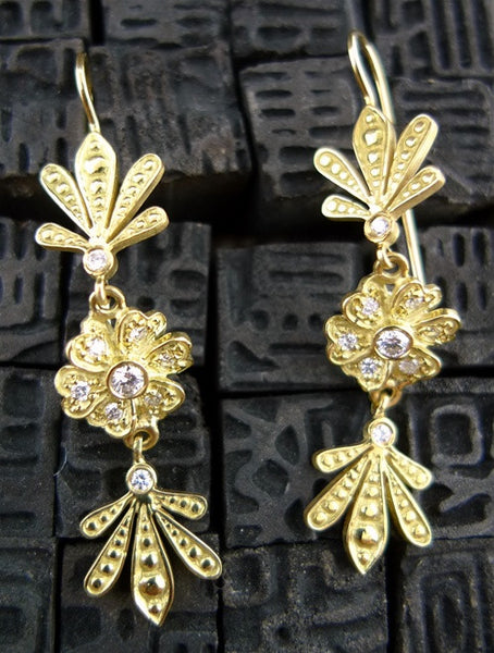 Jamie Wolf Diamond  Clover Flower Earrings in 18K Yellow Gold