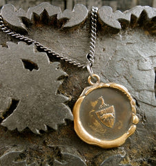 Pyrrha Griffon Crest Chain Necklace