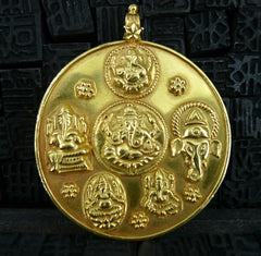 Indian Motifs Embossed Medallion Pendant in 18K Yellow Gold