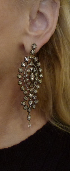 Lorraine Schwartz 18K Blackened Gold and Diamond Chandelier Earrings