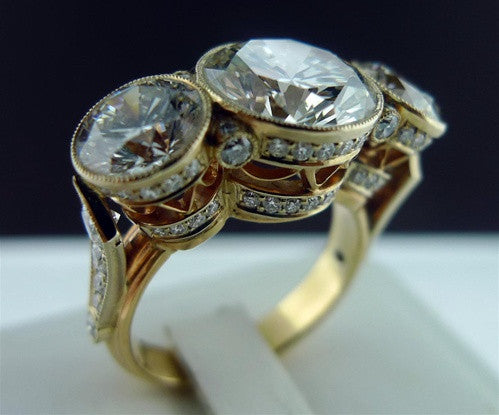 Russian Origin Three Stone Diamond Ring in 18K Yellow Gold