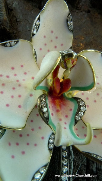 Lorraine Schwartz Orchid Enameled Brooch in 18K Gold and Diamonds