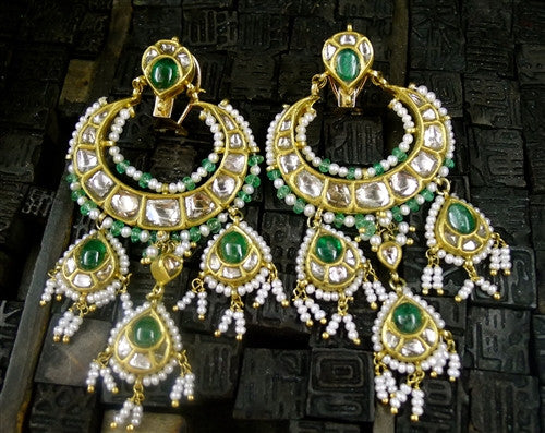 Amrapali 18K Yellow Gold Moghul Diamond, Emerald, and Pearl Chandelier Earrings