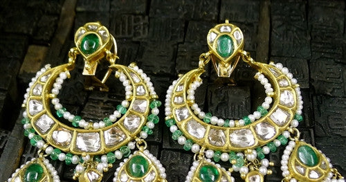 Amrapali 18K Yellow Gold Moghul Diamond, Emerald, and Pearl Chandelier Earrings