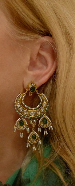 Amrapali 18K Yellow Gold Moghul Diamond, Emerald, and Pearl Chandelier Earrings