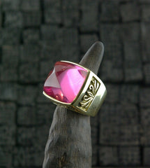 Marisa Perry 18K Yellow Gold  Pink Topaz Marrakesh Crowning Ring