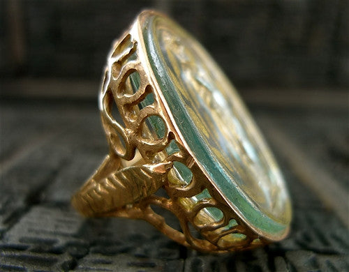 Antique Venetian Glass Ring in Yellow Gold