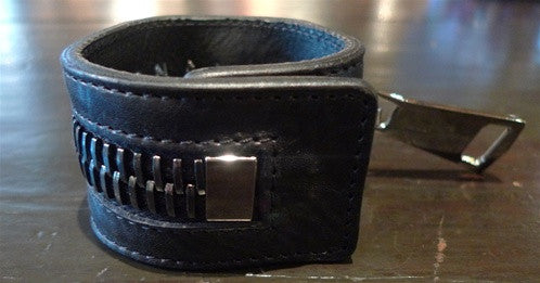 Ronald Pineau Calf Skin Black Zipper Magnet Bracelet