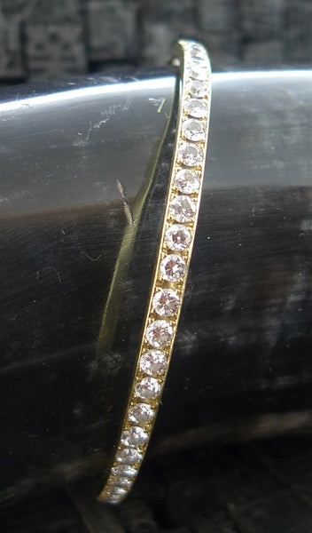 Lorraine Schwartz Ten Point Diamond 18K Gold Bangle Bracelet