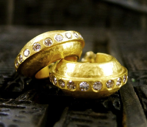Yossi Harari Bella Hoop Pierced Earrings in 24K Yellow Gold and Diamonds