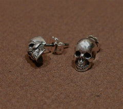 Ugo Cacciatori Sterling Silver Skull Stud Earrings