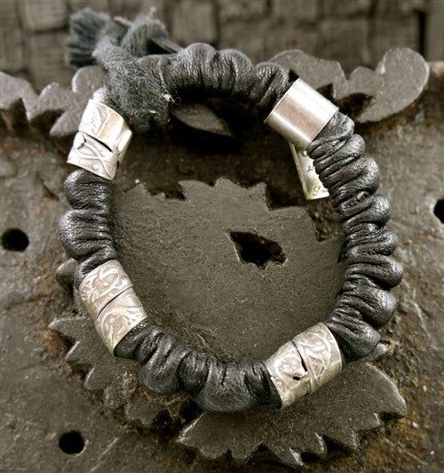 Goti Twisted Black and Silver Bracelet