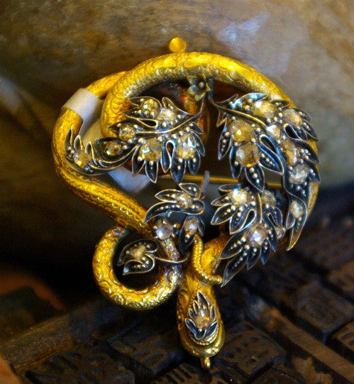 Authentic Georgian Period Serpent Brooch in 18K Yellow Gold, Silver and Diamonds