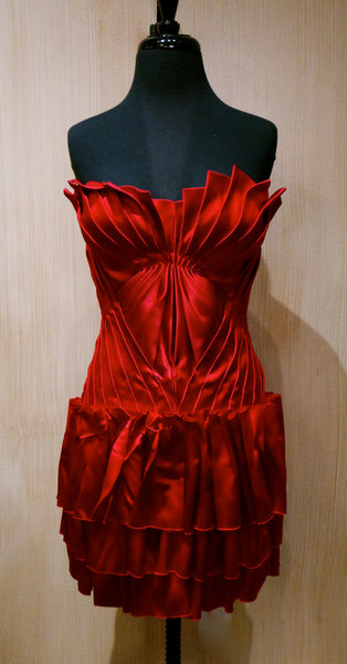 Jenny Packham Catwalk Edition Red Satin Strapless Dress