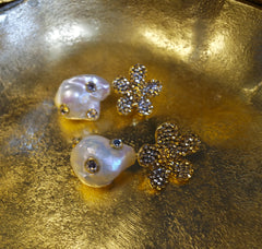 Roni Blanshay Pearl Drop Earring with Golden Swarovski Crystal Flower Top