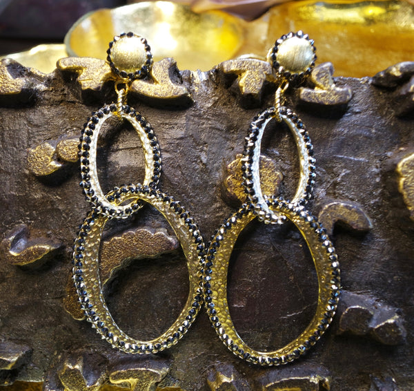 Roni Blanshay Open Gold Link Earrings with Black Swarovski Crystal Edging